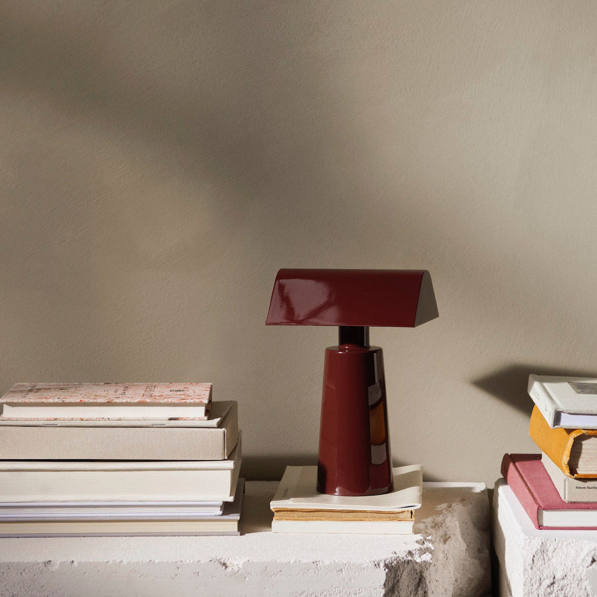 Hom & Ember – Caret Table Lamp - Hom & Ember