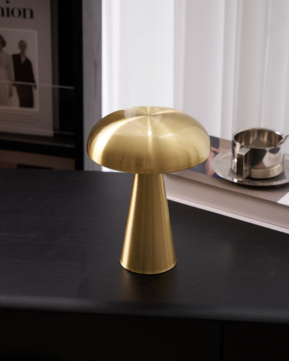 Hom & Ember – Como Table Lamp - Hom & Ember