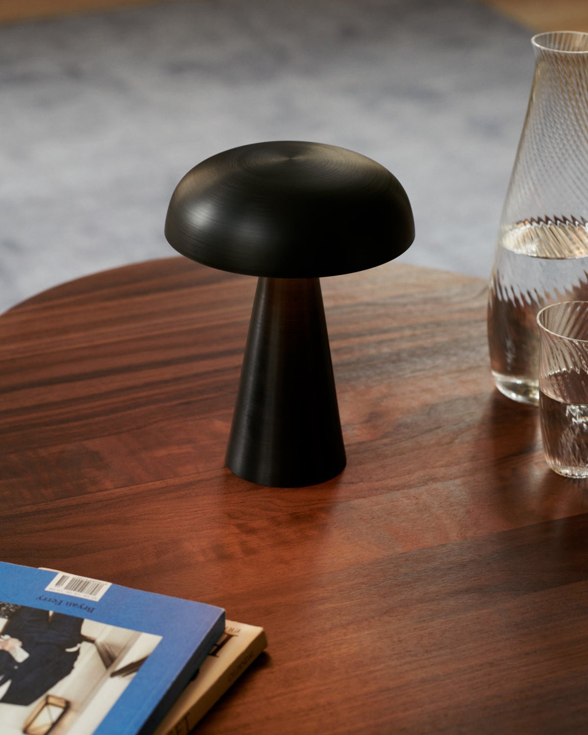 Hom & Ember – Como Table Lamp - Hom & Ember