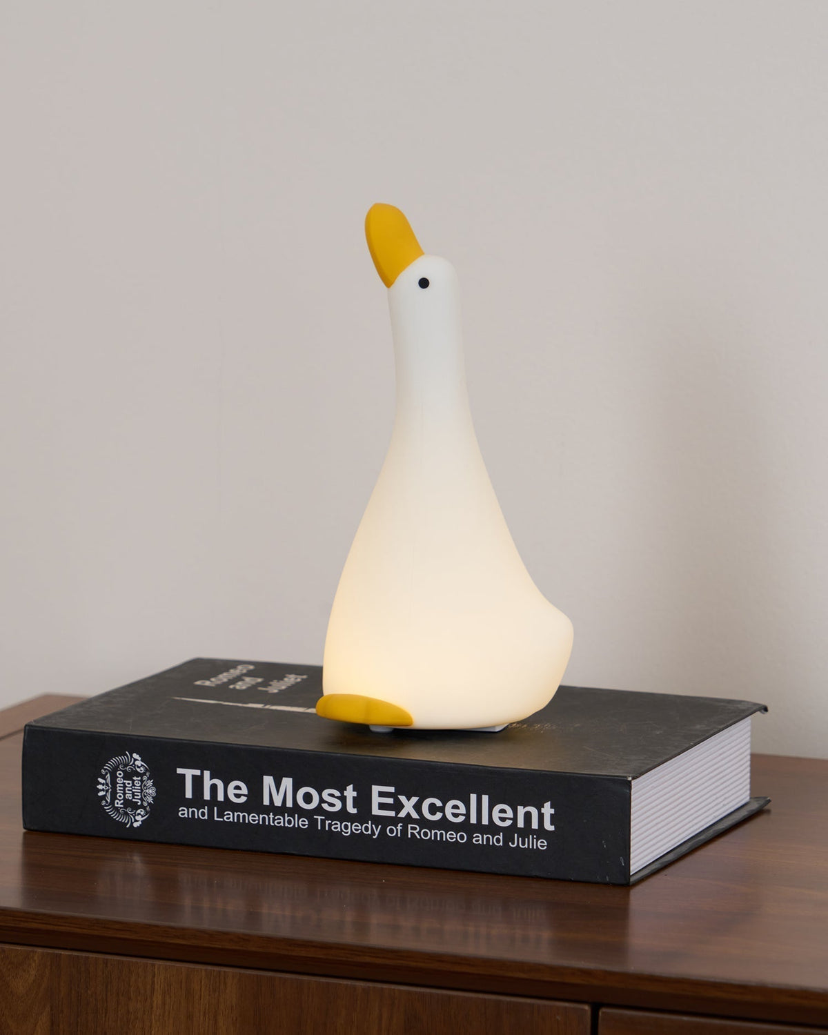Hom & Ember – Goose Night Light - Hom & Ember