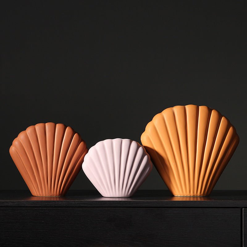 Hom & Ember – Morandi Shell Ceramic Vase - Hom & Ember