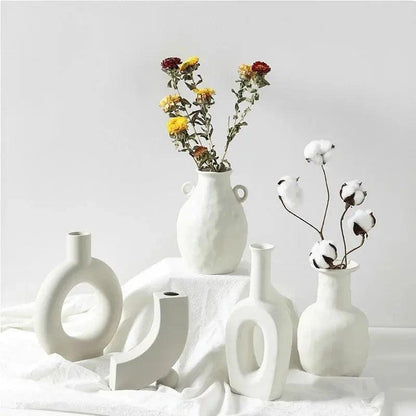 Hom & Ember – Nordic Ceramic Vase - Hom & Ember