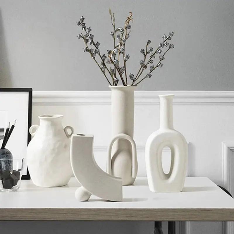Hom & Ember – Nordic Ceramic Vase - Hom & Ember