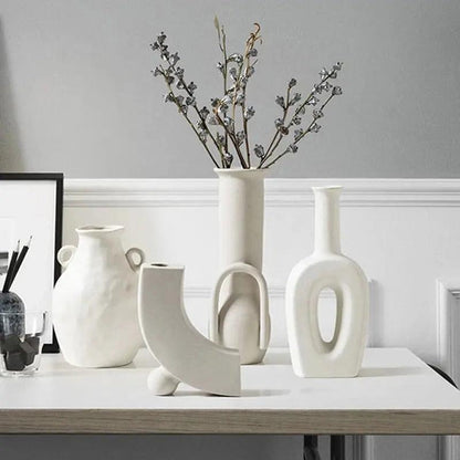 Hom & Ember – Nordic Ceramic Vase - Hom & Ember