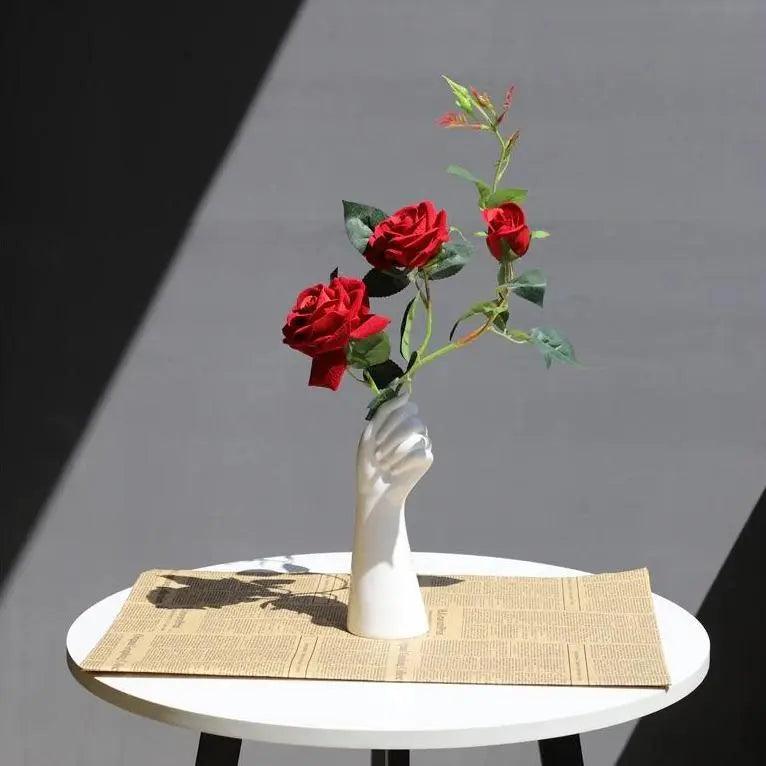 Hom & Ember – Nordic Hand Vase - Hom & Ember